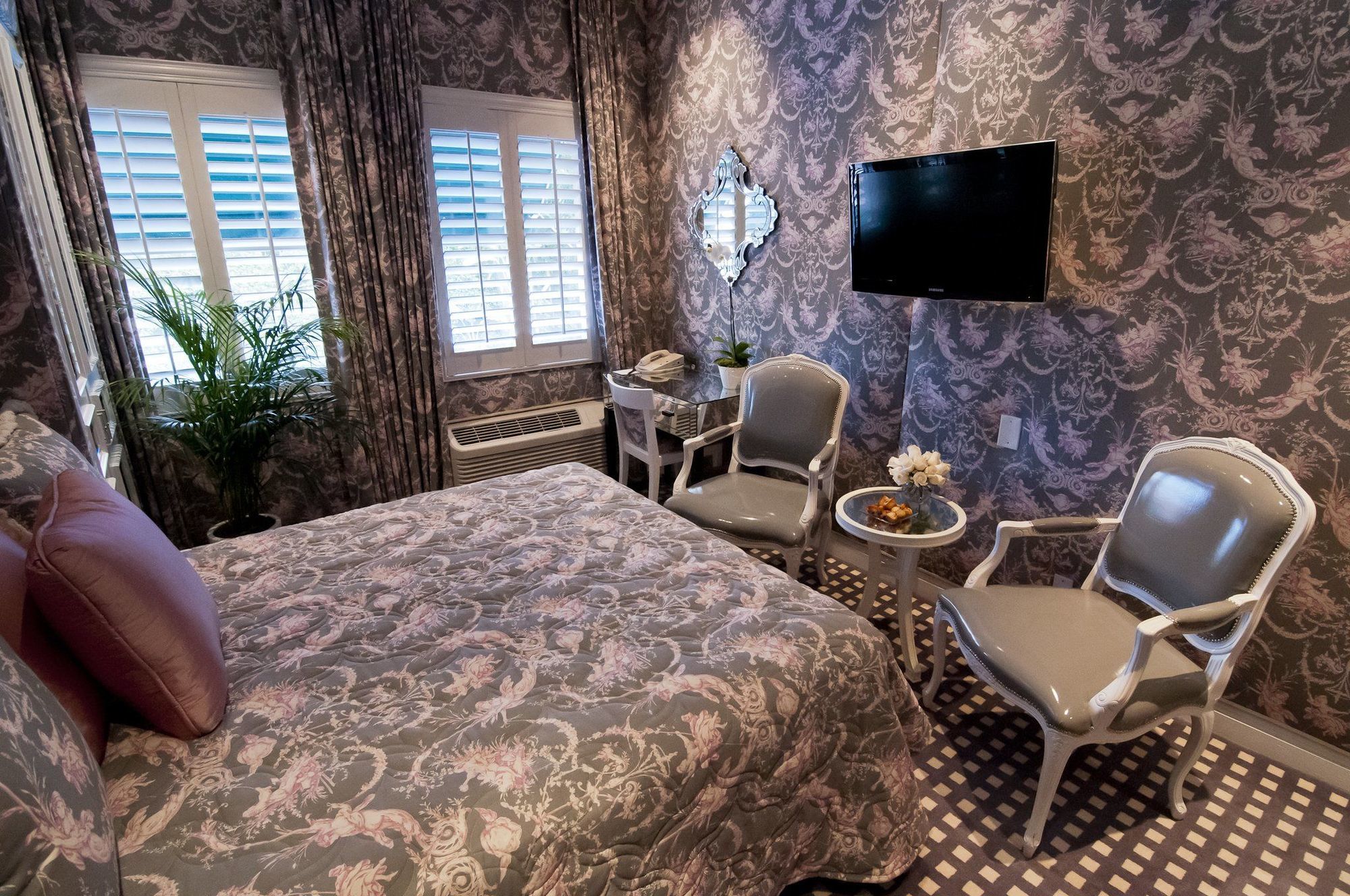 The Chesterfield Hotel Palm Beach Room photo