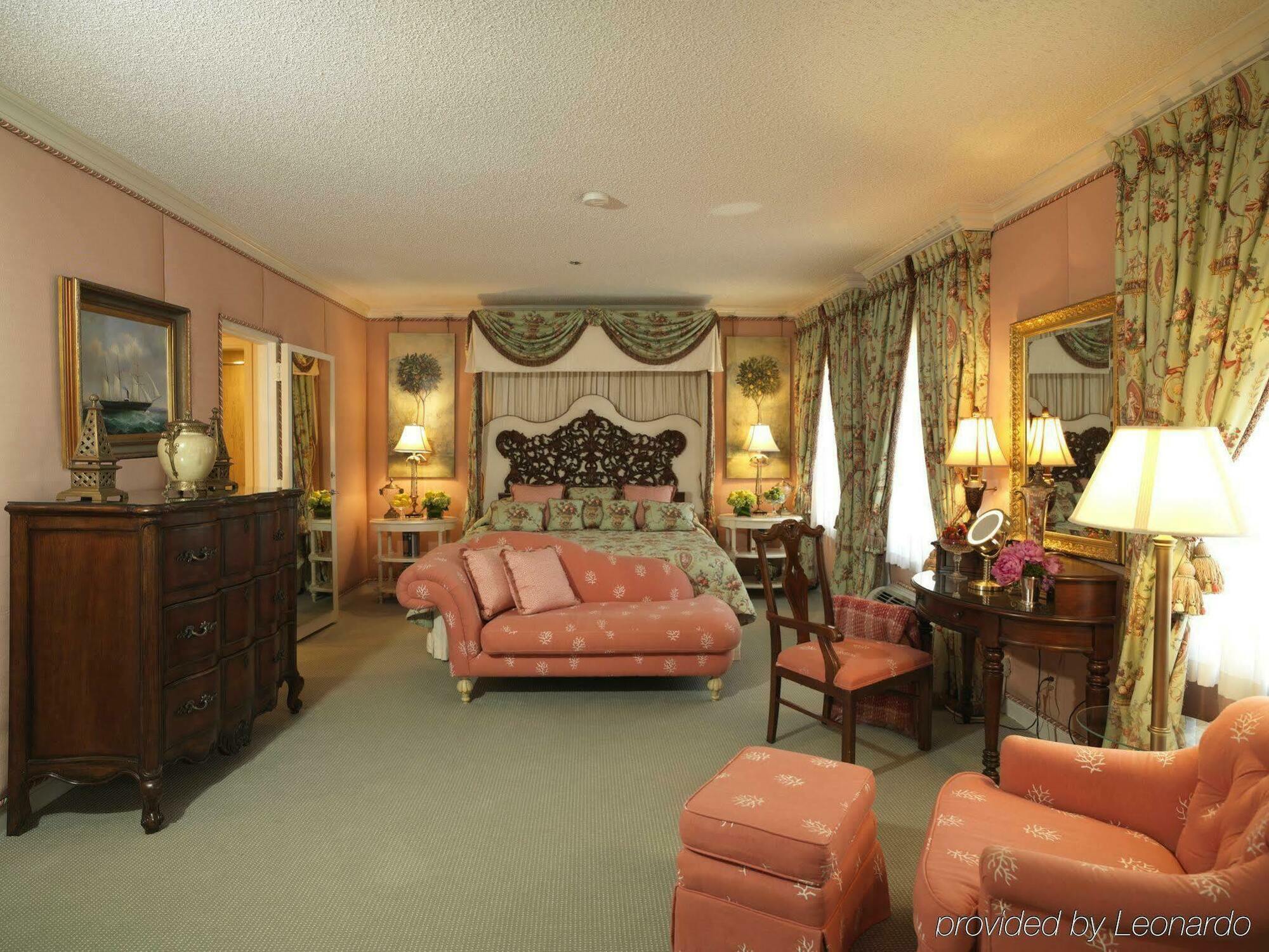 The Chesterfield Hotel Palm Beach Room photo